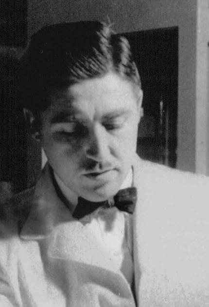 Alfred Free headshot