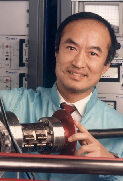 Alfred Y. Cho headshot