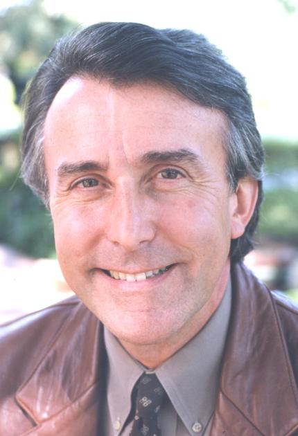 Julio C. Palmaz headshot