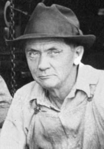 Harry Cameron headshot
