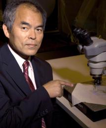 Shuji Nakamura with LED