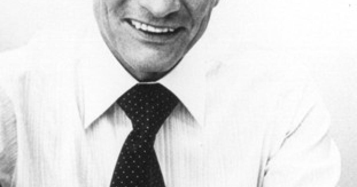 NIHF Inductee Robert Noyce Invented the First Integrated Circuit