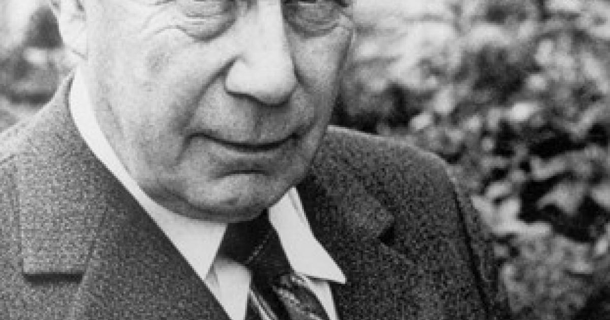 NIHF Inductee De Mestral and Velcro Fasteners